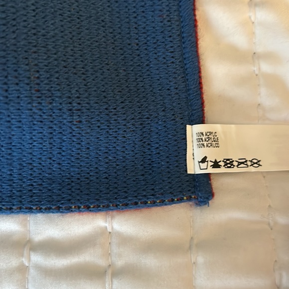 Nike Barcelona Soccer Scarf - Picture 5 of 6